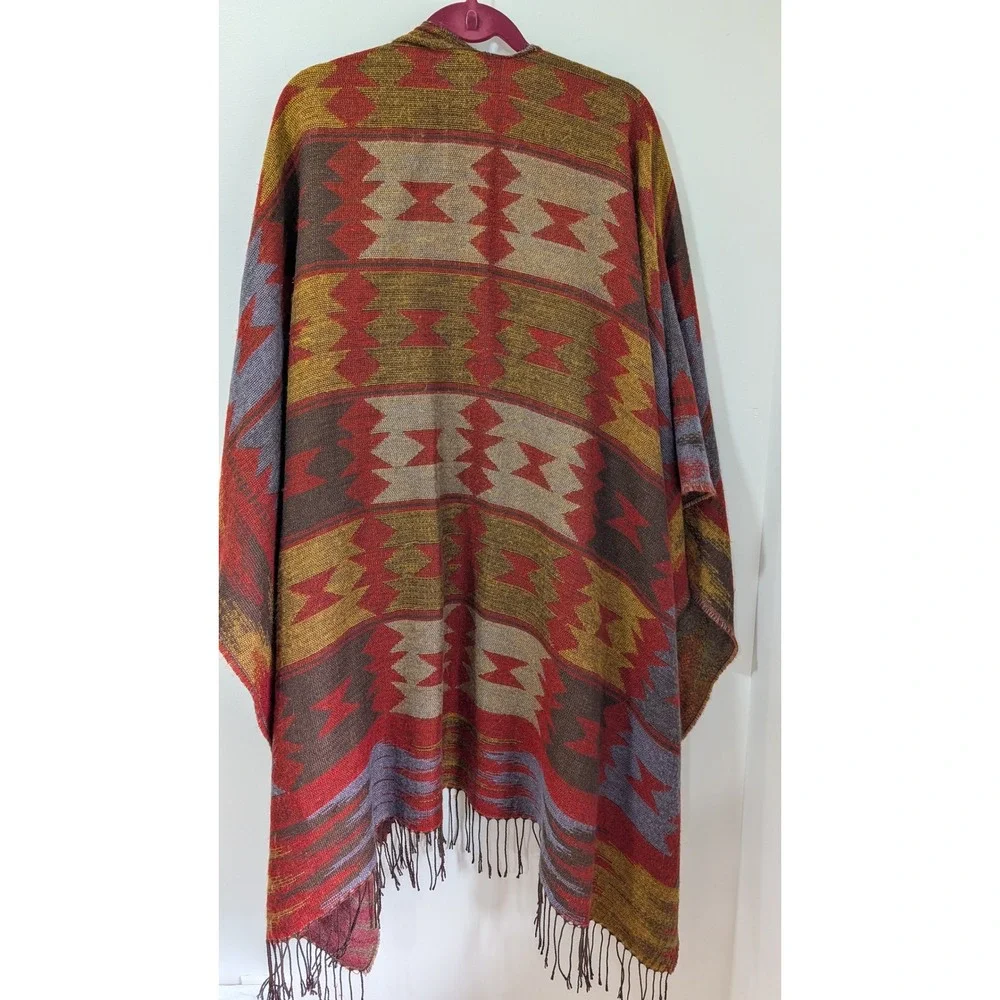 Zara Man Southwestern Geometric Print Poncho Wrap Fringe Earth Tones Size M